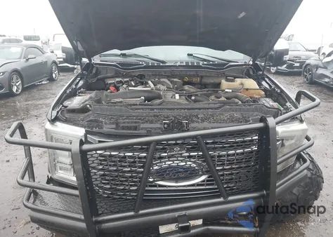 2017 Ford F-250 Platinum из США, поврежденный, VIN 1FT7W2BT4HEB51261